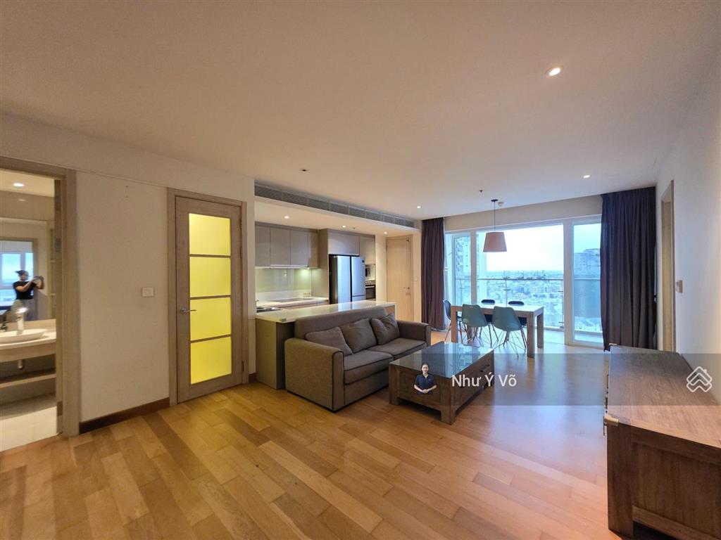 Cho thuê căn 3 phòng ngủ đầy đủ nội thất view sông giá tốt đảo kim cương