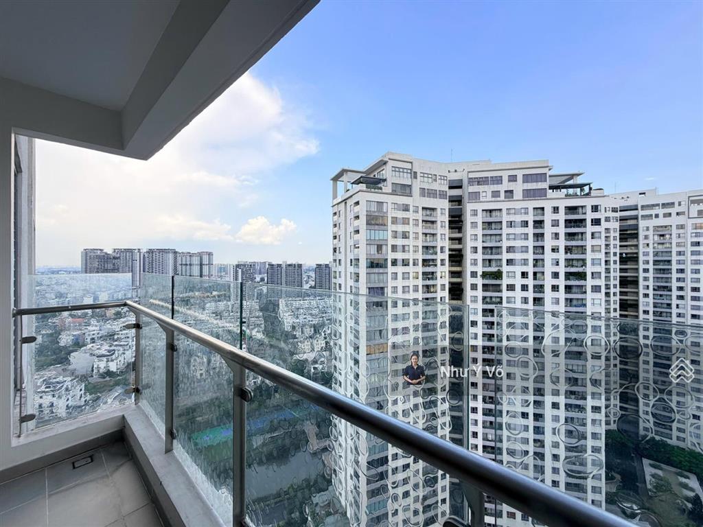 Cho thuê căn 3 phòng ngủ 124m2 giá chỉ 35 triệu/th tại đảo kim cương
