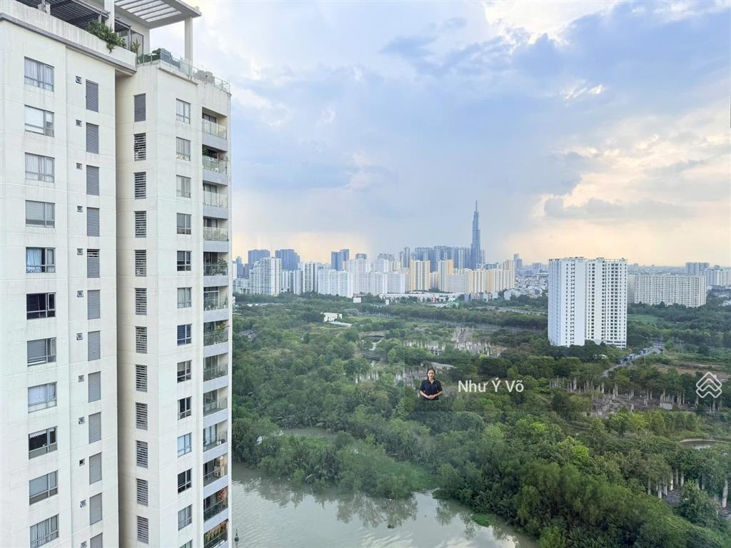 Cho thuê căn 3 phòng ngủ 124m2 giá chỉ 35 triệu/th tại đảo kim cương