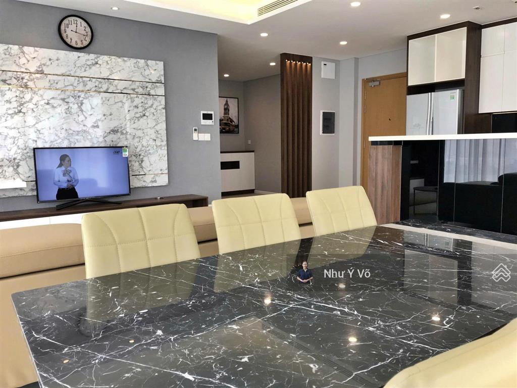 Cho thuê 3 phòng ngủ nhà rộng giá tốt chỉ 35 triệu/tháng đảo kim cương