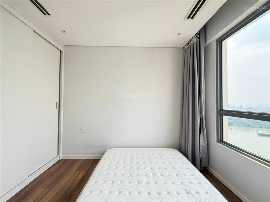 Bán gấp căn 3pn view sông giá tốt, đang có hợp đồng thuê sẵn tại đảo kim cương