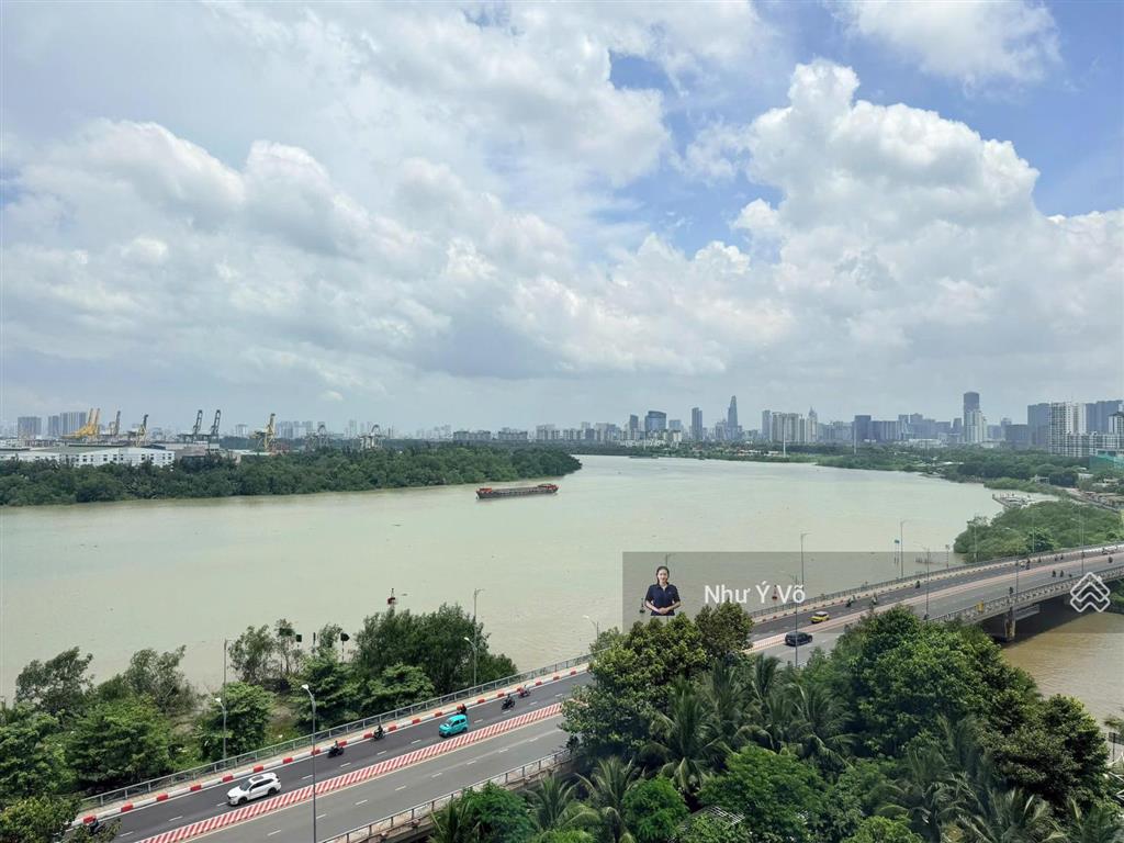 Bán căn 3 phòng ngủ 217m2 view sông giá 136 triệu/m2 đảo kim cương