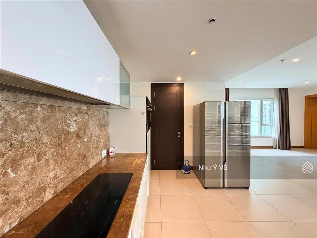 Bán căn 3 phòng ngủ 217m2 view sông giá 136 triệu/m2 đảo kim cương
