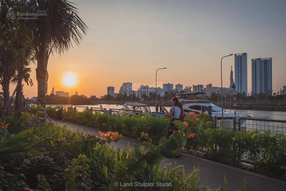 Bán nhanh căn 2 phòng ngủ view sông hướng mát đảo kim cương giá chỉ 127 triệu/m2