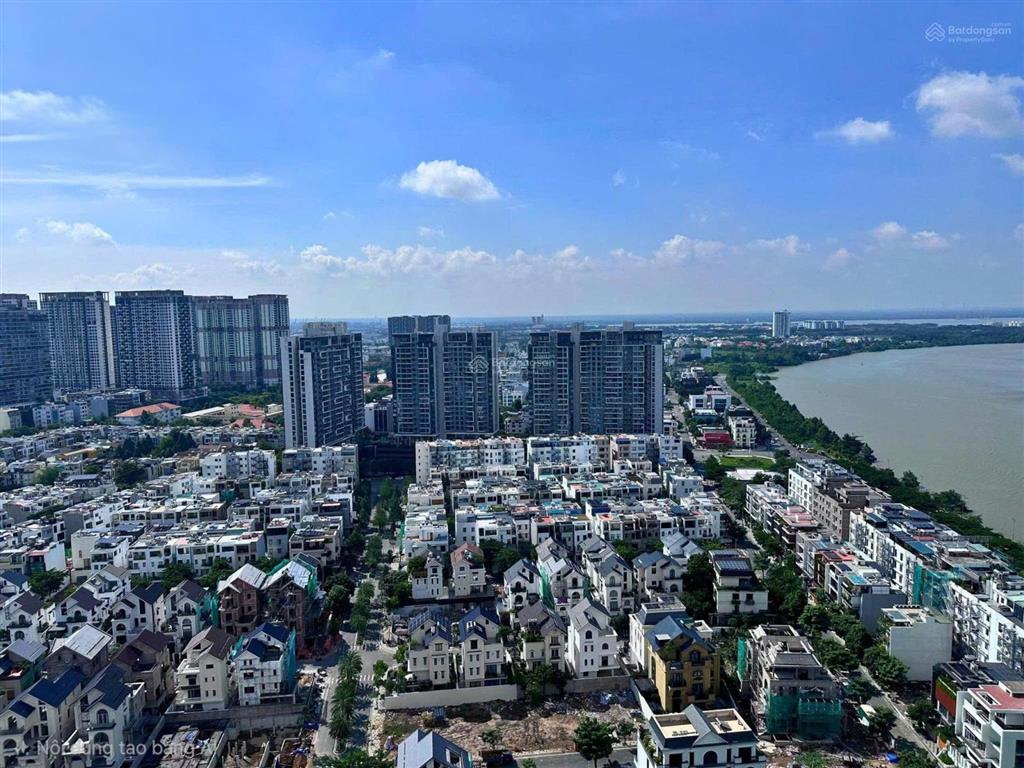Bán nhanh căn 2 phòng ngủ view sông hướng mát đảo kim cương giá chỉ 127 triệu/m2