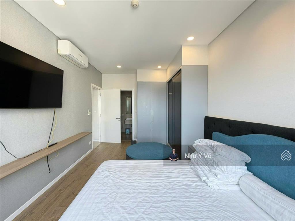 Cho thuê căn 2 phòng ngủ view thoáng nhà đẹp giá tốt chỉ 27 triệu/tháng đảo kim cương