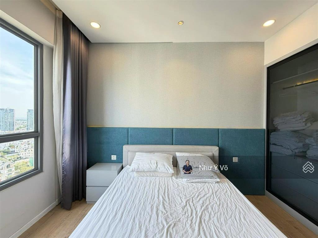 Cho thuê căn 2 phòng ngủ view thoáng nhà đẹp giá tốt chỉ 27 triệu/tháng đảo kim cương