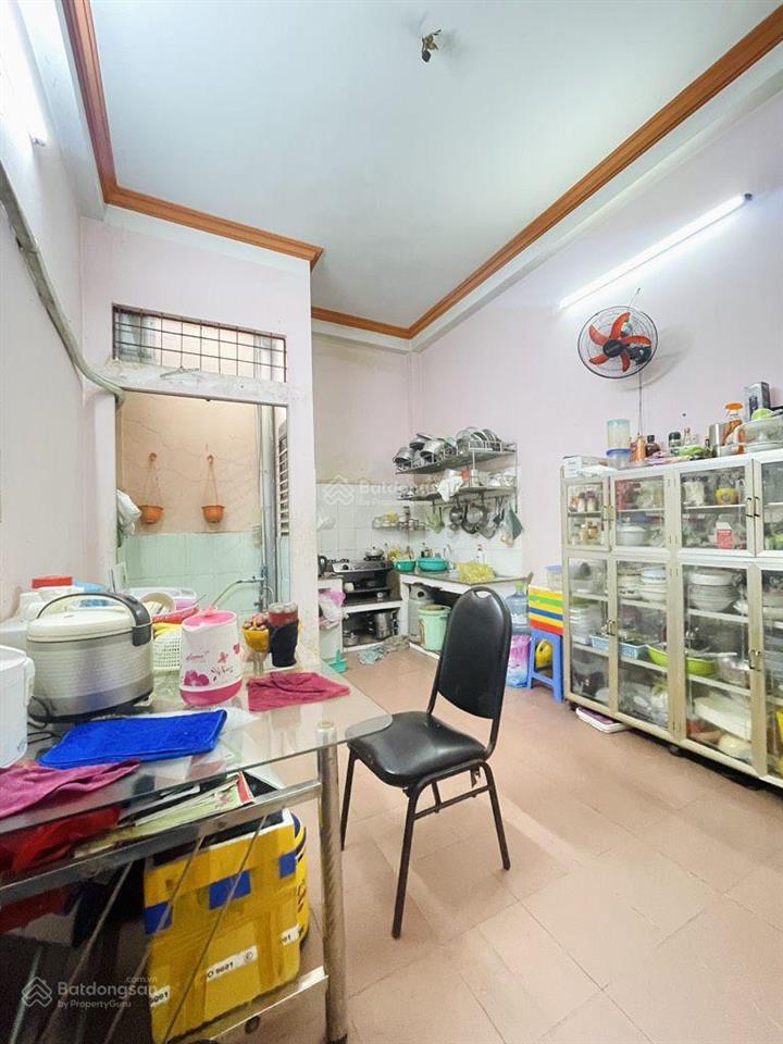 Nhà 2 tầng thống nhất gv, 65m2, hxh, gần mặt tiền, hẻm thông, khu cityland, chỉ 9 tỷ