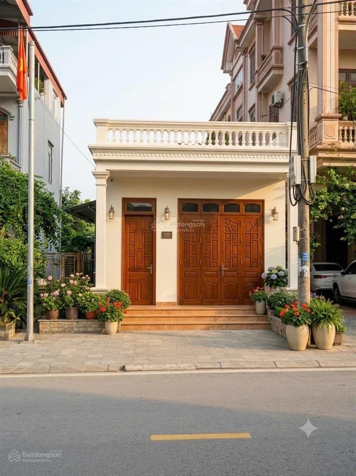 Khách nhà em cần tiền, bấn gấp 123.5m2 đất tại 221 đường ngọc uyển, xã bắc hà, tỉnh lào cai