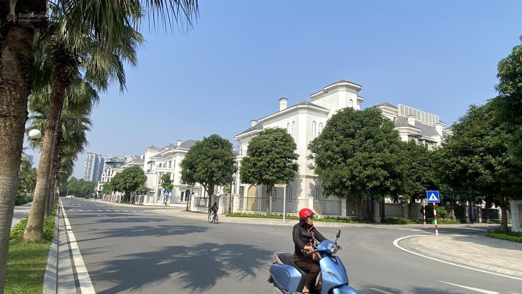 Đơn lập góc 2 mặt tiền view hồ điều hòa 24,5ha tại vinhomes ocean park 1 gia lâm