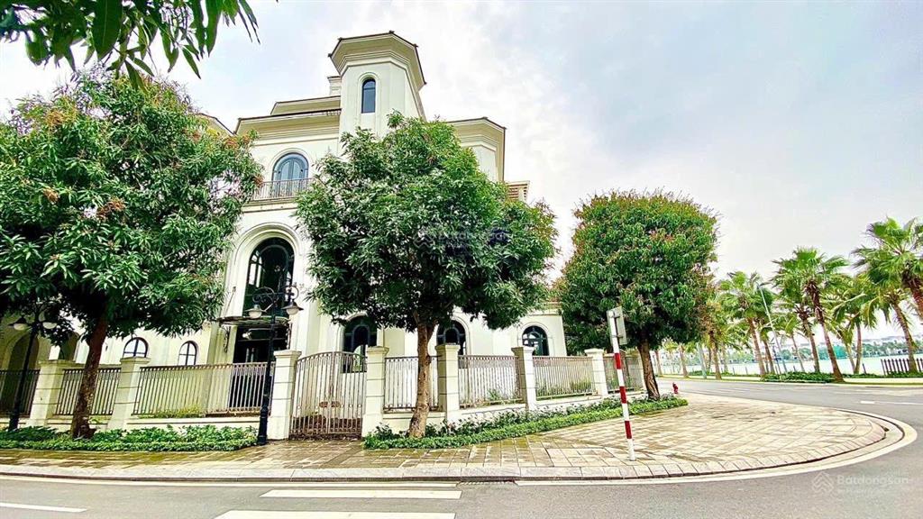 Đơn lập góc 2 mặt tiền view hồ điều hòa 24,5ha tại vinhomes ocean park 1 gia lâm