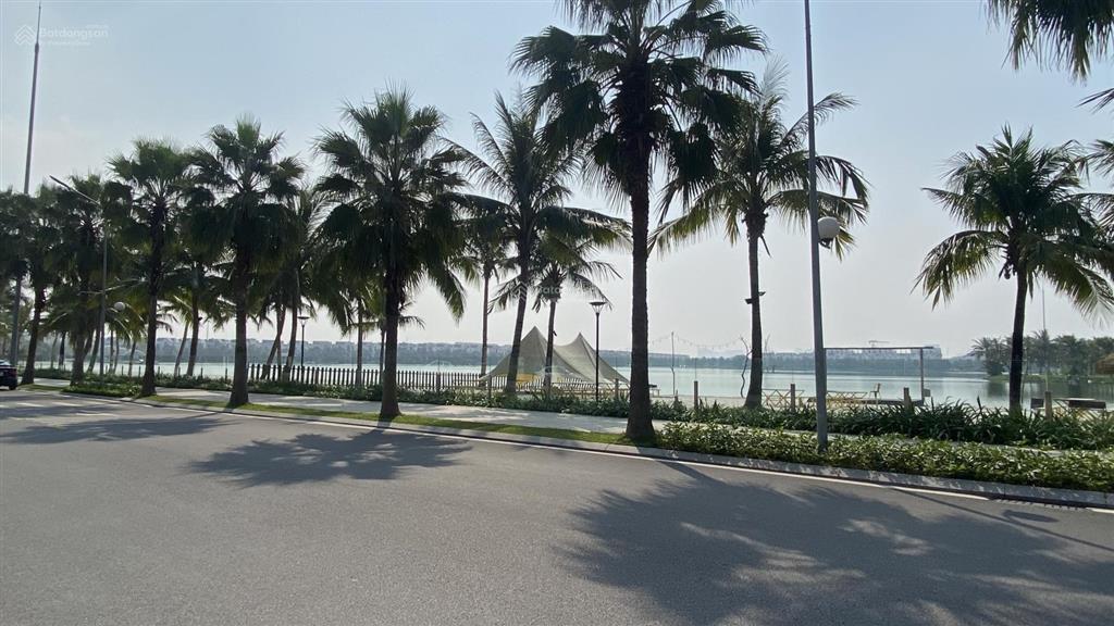 Đơn lập góc 2 mặt tiền view hồ điều hòa 24,5ha tại vinhomes ocean park 1 gia lâm