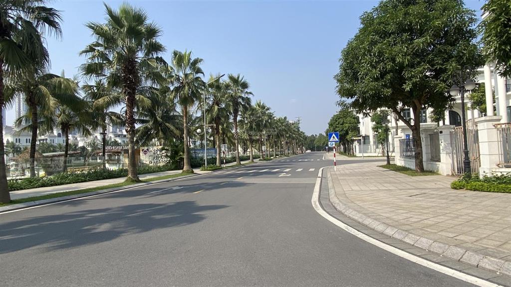 Đơn lập góc 2 mặt tiền view hồ điều hòa 24,5ha tại vinhomes ocean park 1 gia lâm