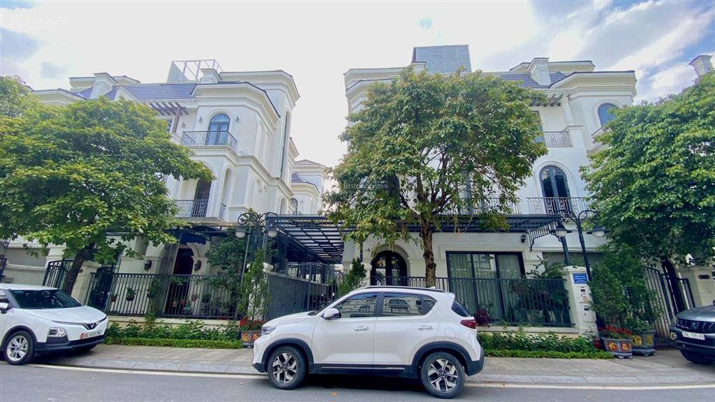 Song lập sao biển hoàn thiện full nội thất có thang máy  gần hồ, gần biển, gần quảng trường vin 1