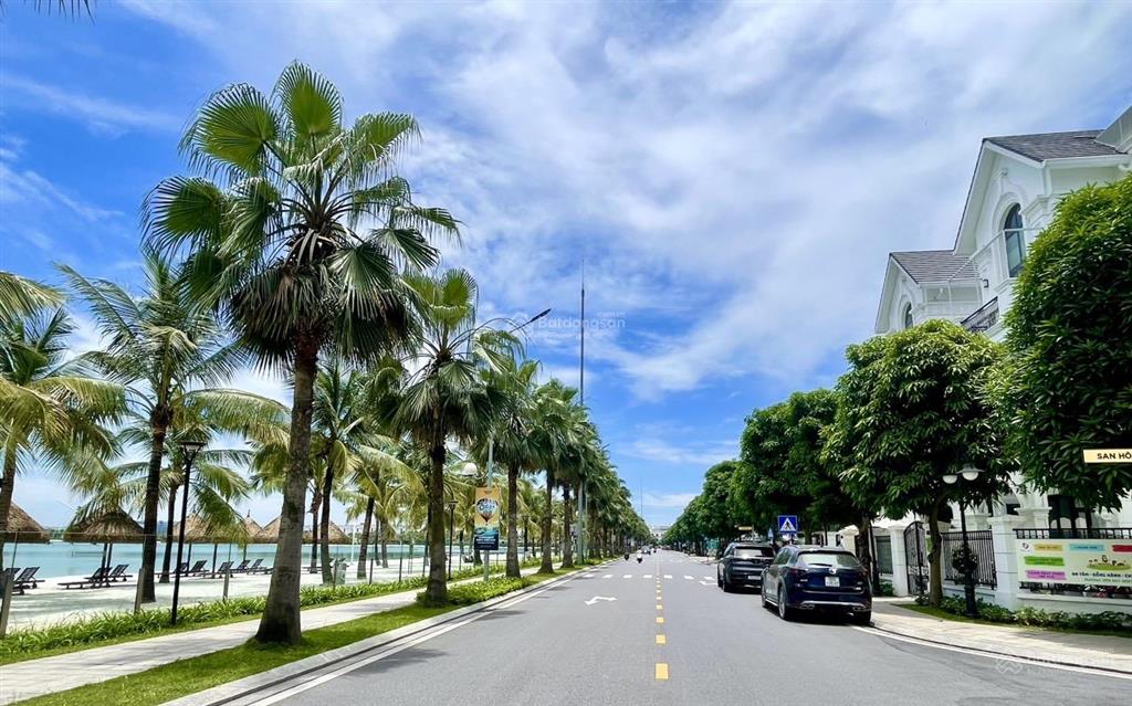 Song lập san hô 150m2  gần công viên, gần hồ 24,5ha  giá tốt san hô  vinhomes ocp1 gia lâm