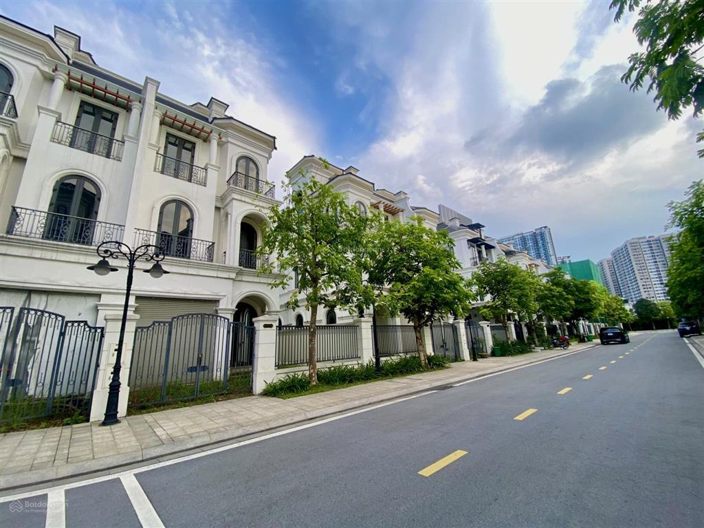Song lập ngọc trai áp góc  view sông  vị trí đẹp đường thông thoáng tại vin1 gia lâm