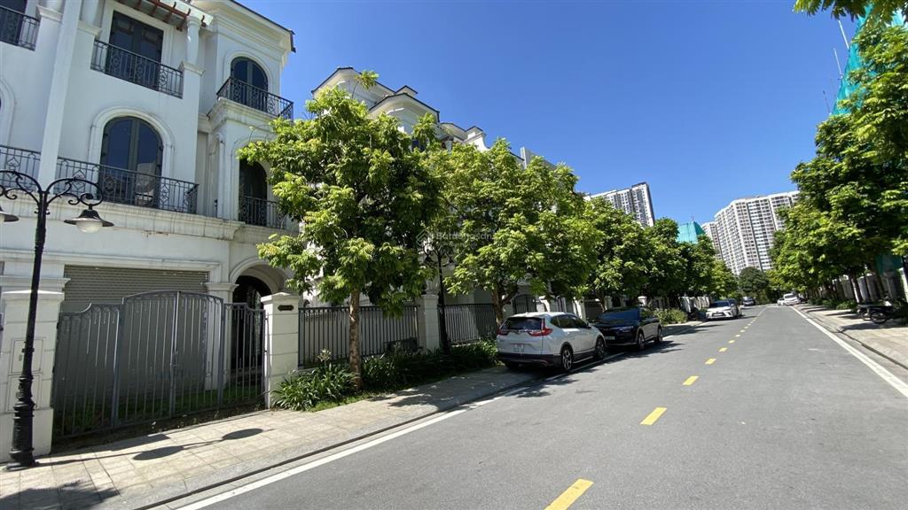 Song lập ngọc trai áp góc  view sông  vị trí đẹp đường thông thoáng tại vin1 gia lâm