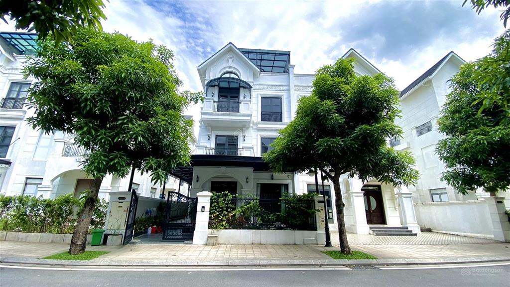 Sl hải âu 3 gần cv không lỗi, đối diện nhà là song lập, là dãy ở đẹp hải âu 3  vin ocp1 gia lâm