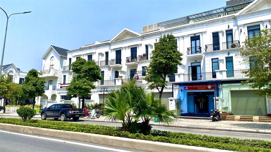 Liền kề kinh doanh hải âu 2  đường 30m  cho thuê 25  30 tr/tháng  vinhomes ocp1 gia lâm