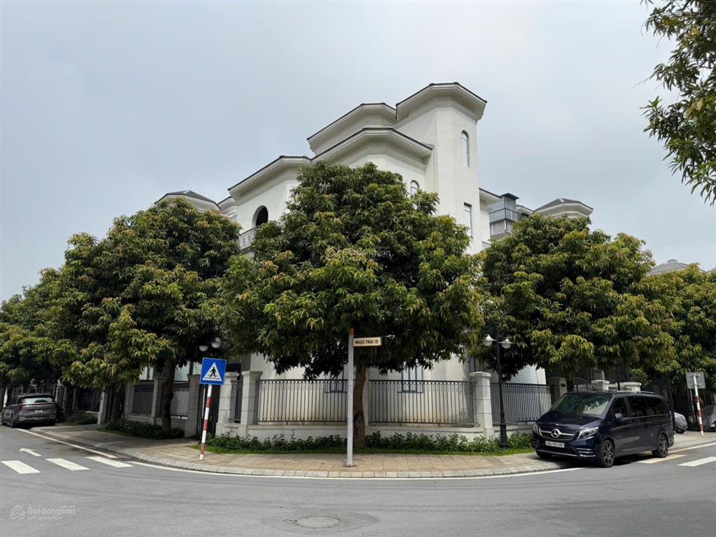 Biệt thự đơn lập góc ngọc trai đảo lớn  view cv giá tốt vinhomes ocean park 1 gia lâm