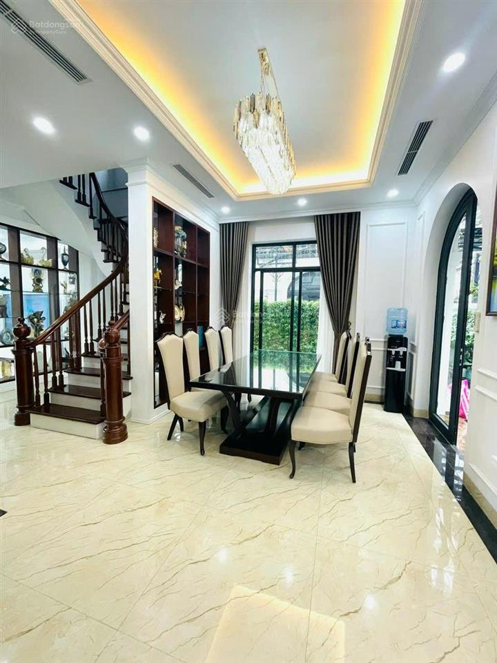 Song lập ngọc trai 9  full nội thất 4pn  thang máy view công viên nội khu vinhomes ocp1 gia lâm