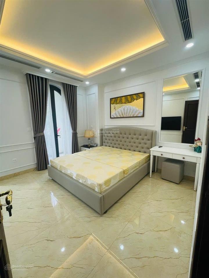 Song lập ngọc trai 9  full nội thất 4pn  thang máy view công viên nội khu vinhomes ocp1 gia lâm