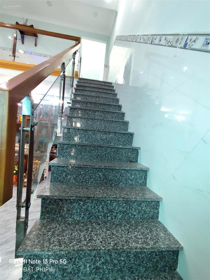 Gia chủ về quê cần bán gấp nhà trung tâm lái thiêu
