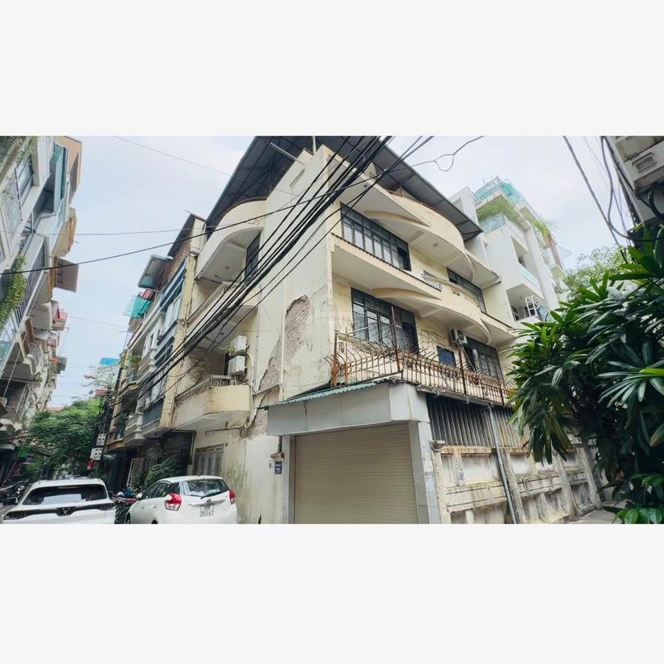 Bán nhà hai bà trưng  phố võ thị sáu  112m2  lô góc 2 mặt tiền  view hồ  đường ô tô có vỉa hè