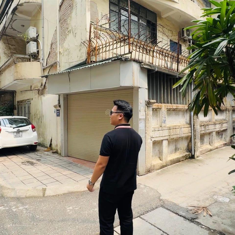 Bán nhà hai bà trưng  phố võ thị sáu  112m2  lô góc 2 mặt tiền  view hồ  đường ô tô có vỉa hè