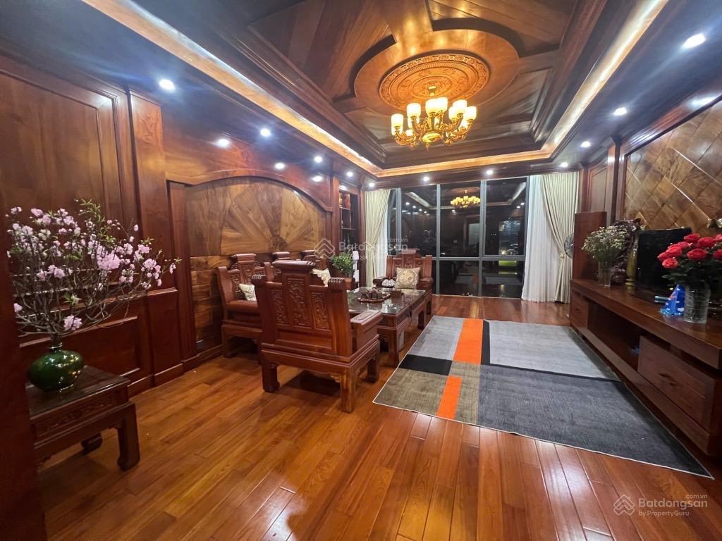 Tòa văn phòng mặt phố  nguyễn ngọc vũ 8t thang máy, 72m², mt 5.6m. kinh doanh đỉnh. giá 45 tỷ.