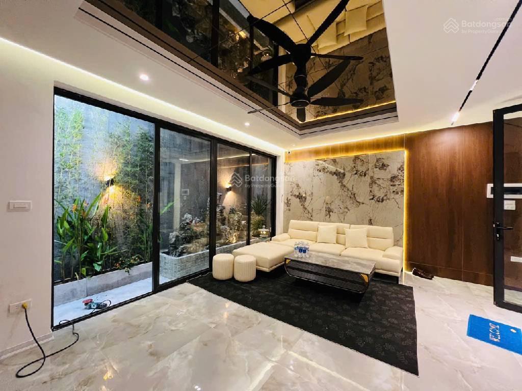 Khương đình  ngã tư sở, 7 tầng thang máy  lô góc  kinh doanh  ô tô. 50m2 x mt4,5m. giá 16,8 tỷ