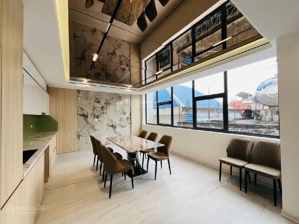 Khương đình  ngã tư sở, 7 tầng thang máy  lô góc  kinh doanh  ô tô. 50m2 x mt4,5m. giá 16,8 tỷ