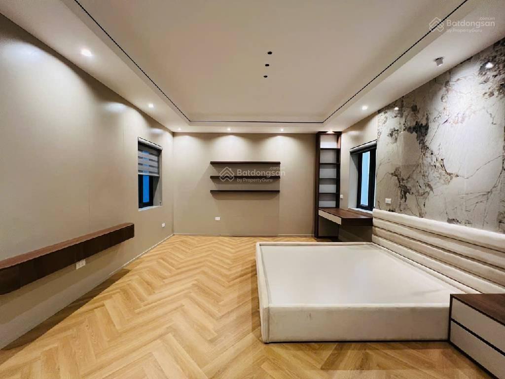 Khương đình  ngã tư sở, 7 tầng thang máy  lô góc  kinh doanh  ô tô. 50m2 x mt4,5m. giá 16,8 tỷ