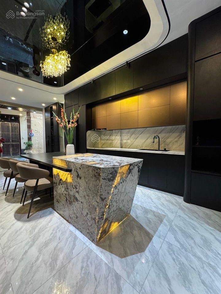 Khương đình  ngã tư sở, 6 tầng thang máy, ngõ rộng, gần phố, 50m x mặt tiền 4m. giá 14,6 tỷ