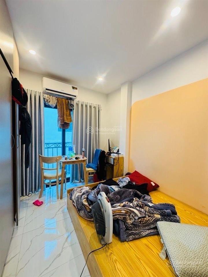 Toà nhà dòng tiền, quân nhân  nhân hoà. 6 tầng thang máy, 24 căn 1 khách, 1 ngủ. 126m2 x mt 8m.