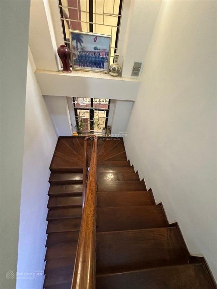 Tô vĩnh diện 5 tầng, phân lô, ô tô tránh, vỉa hè, kinh doanh. 33m2 dân xây. giá 13,2 tỷ.