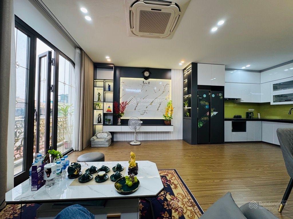 Vương thừa vũ  thanh xuân. 7 tầng thang máy, phân lô, ô tô, kinh doanh, ngõ thông 50m2xmt 5,1m.