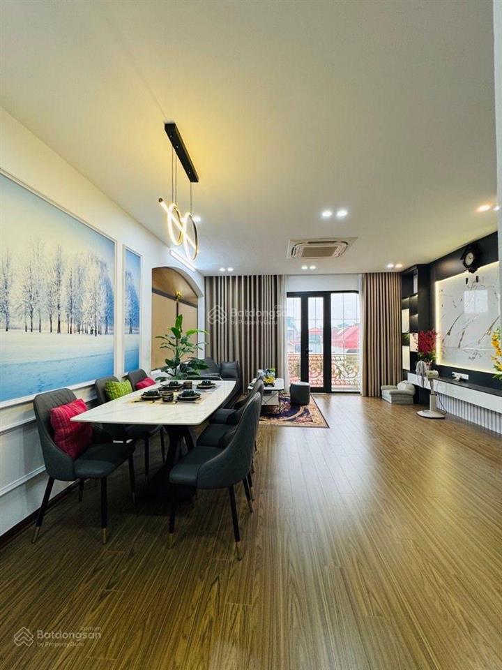 Vương thừa vũ  thanh xuân. 7 tầng thang máy, phân lô, ô tô, kinh doanh, ngõ thông 50m2xmt 5,1m.