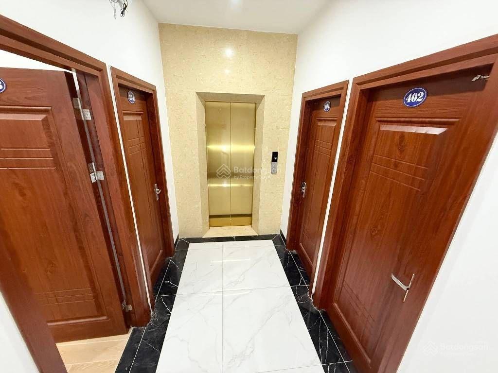 Ccmn ngã tư sở  8 tầng thang máy  22 phòng kk  mặt tiền 6.3m  giá 27.5 tỷ