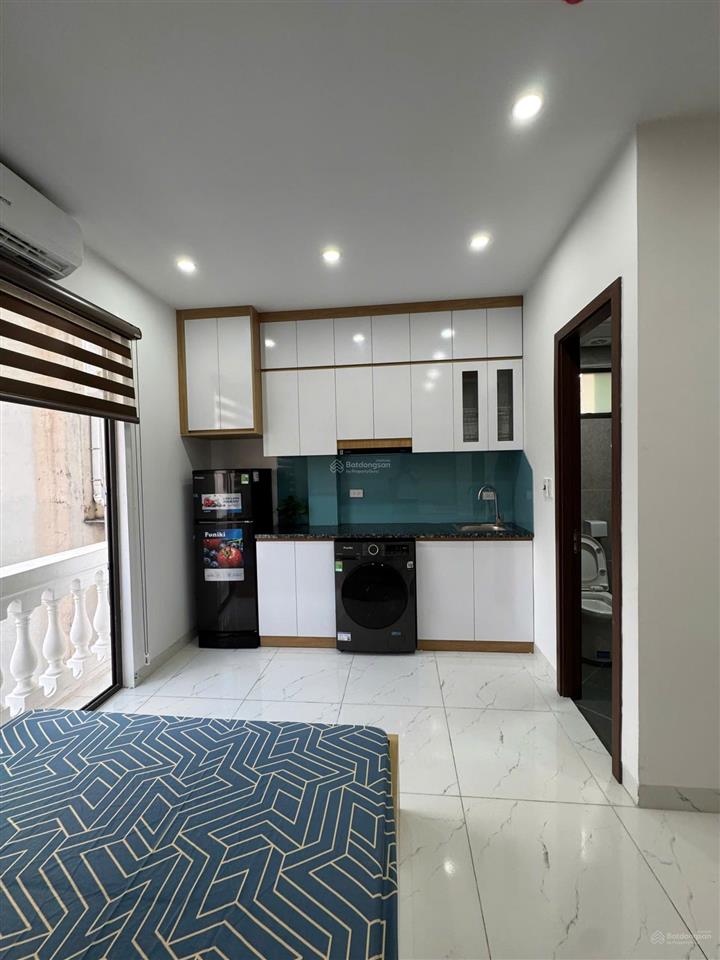 Bán ccmn ngọc lâm 89m2, 19 phòng cho thuê kín, ô tô sát nhà, thu 100tr/tháng, 23,9 tỷ