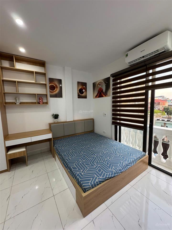Bán ccmn ngọc lâm 89m2, 19 phòng cho thuê kín, ô tô sát nhà, thu 100tr/tháng, 23,9 tỷ
