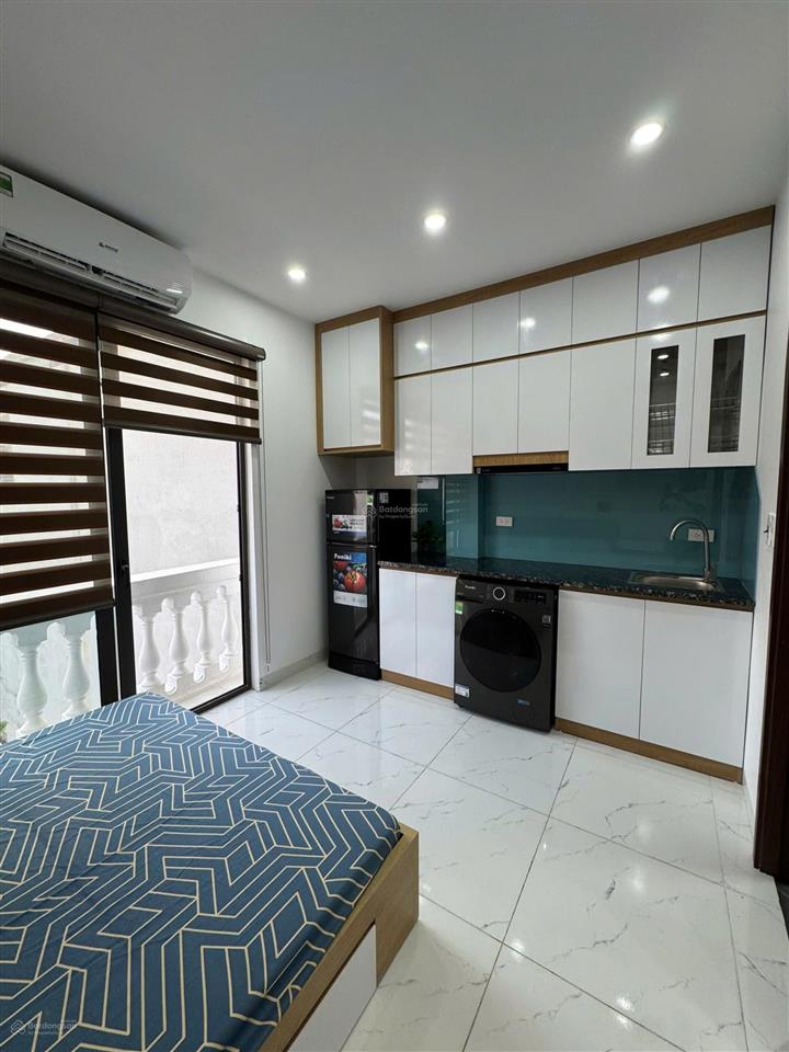 Bán ccmn ngọc lâm 89m2, 19 phòng cho thuê kín, ô tô sát nhà, thu 100tr/tháng, 23,9 tỷ