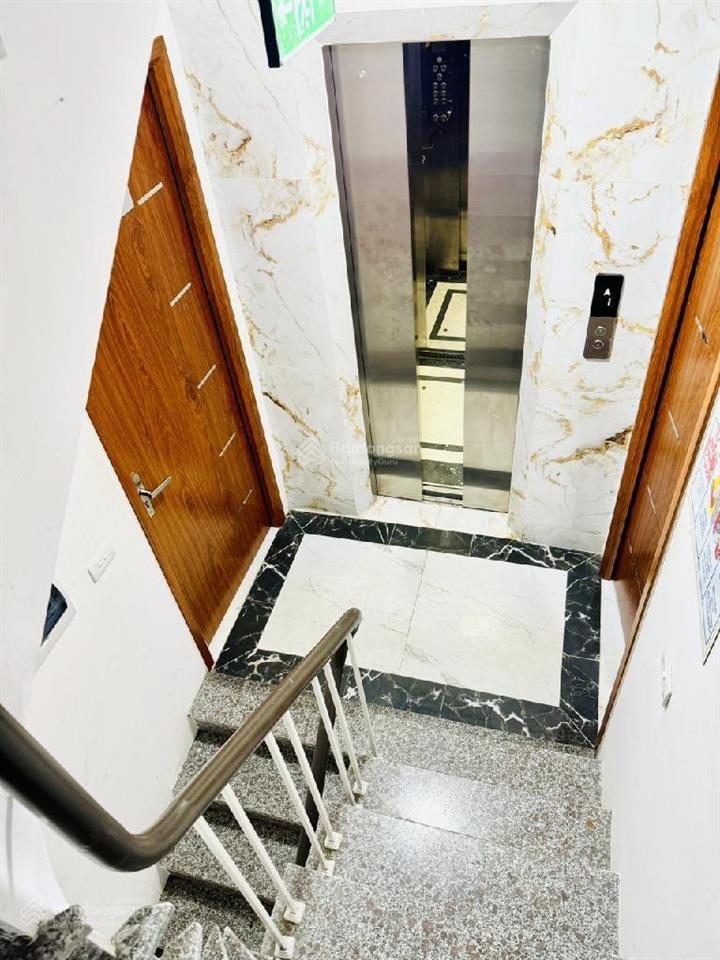 Bán nhà dòng tiền pháo đài láng, dt 75m2, 7 tầng, thang máy, mt 6m, giá chỉ 16 tỷ 600tr