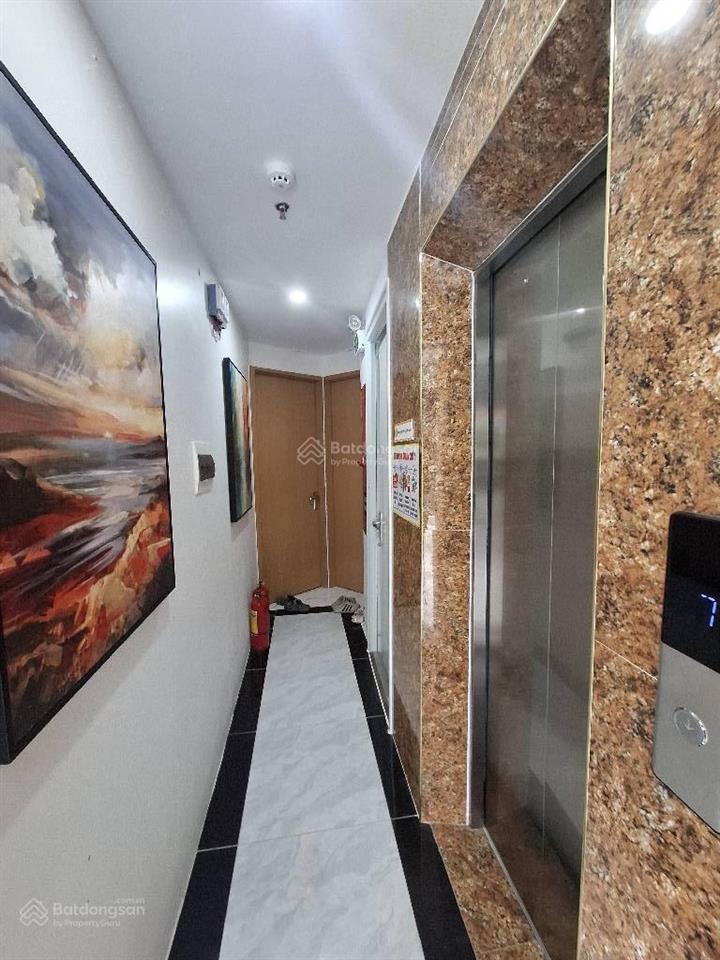 Toà ccmn dòng tiền  pháo đài láng. 22 phòng, 82m2 x mt5,8m, 7 tầng thang máy. giá 25,6 tỷ.