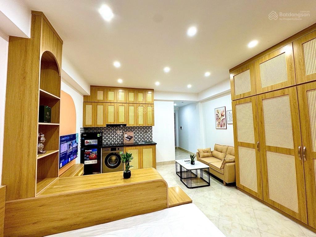Toà ccmn dòng tiền  ngã tư sở  7 tầng thang máy, 145m2, 28 phòng, mặt tiền 4,5m. giá 41,5 tỷ.