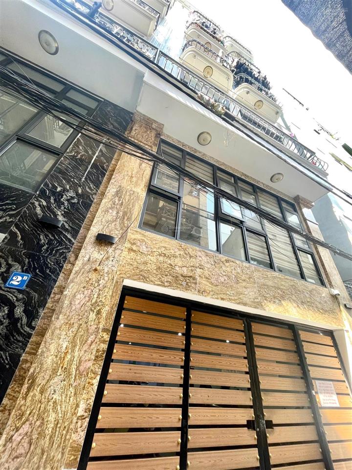 Toà ccmn dòng tiền  ngã tư sở  7 tầng thang máy, 145m2, 28 phòng, mặt tiền 4,5m. giá 41,5 tỷ.