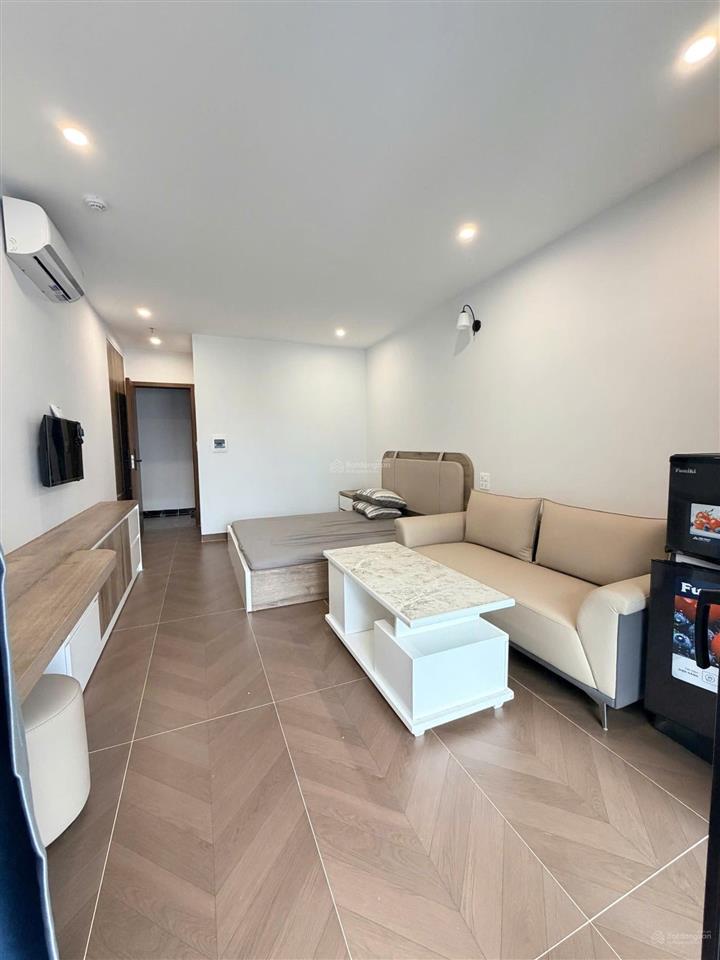 Cho thuê studio ngọc thụy, long biên full nội thất thang máy ô tô đỗ cửa