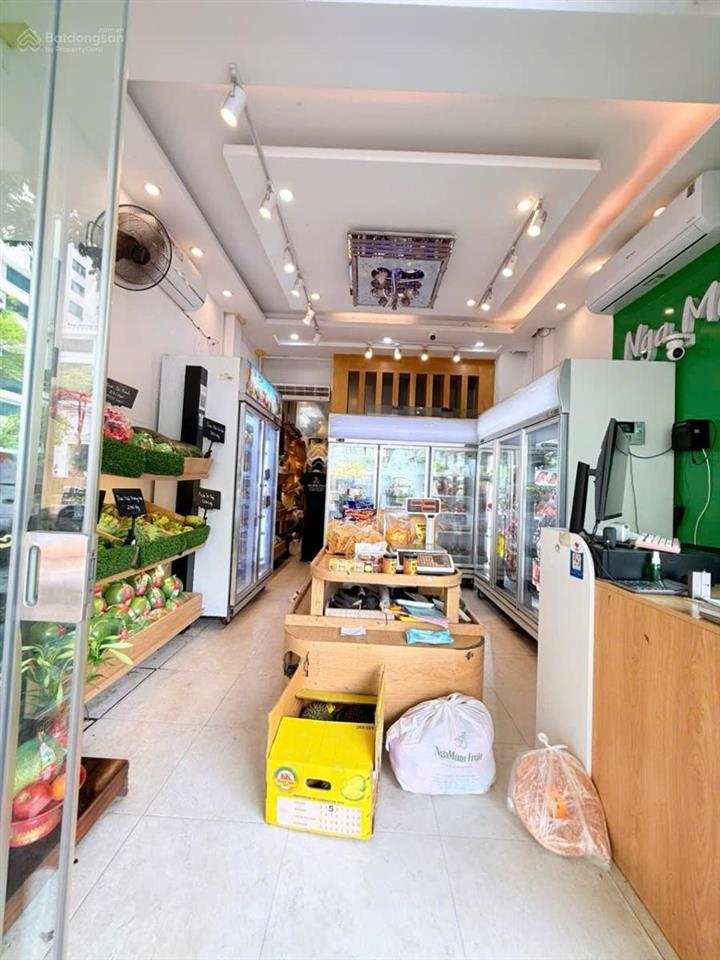 Chủ nhà ngộp bank cần bán nhà mặt phố trung kinh, cầu giấy giá 25 tỷ diện tích 46m2 nhà 6 tầng