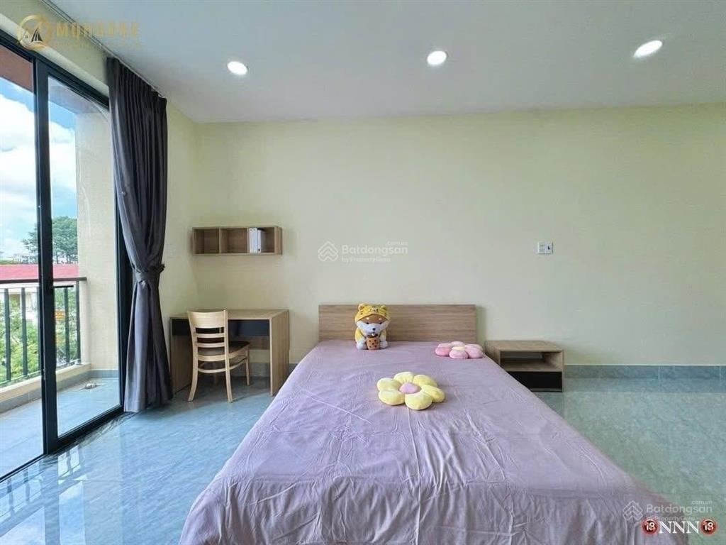 Ngay đại học bách khoa  full nội thất  mới xây  thoáng