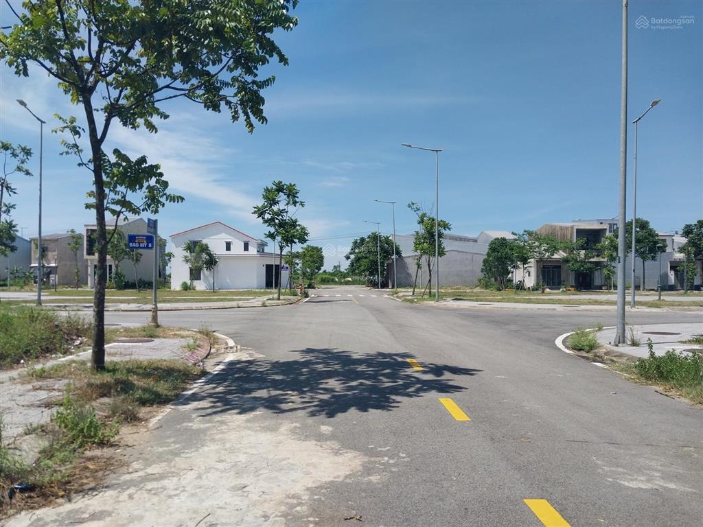 Tôi chính chủ cần tiền bán gấp lô đất hương sơ. đường bao mỹ 5, gần công viên